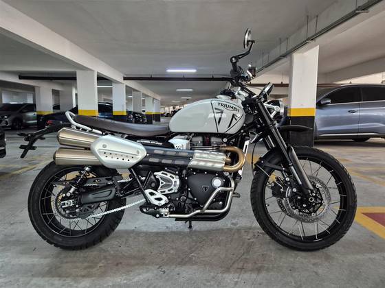 TRIUMPH BONNEVILLE SCRAMBLER 1200 X 